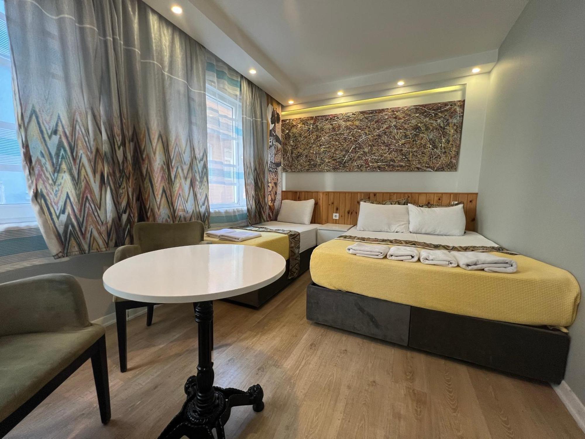 Rodin Hostel Istanbul Exterior photo